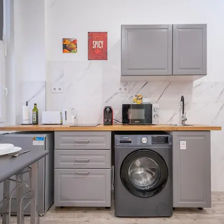 Peaceful Soho Near New York Cafe W Ac